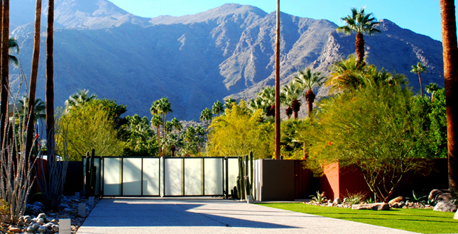 New Century Garden: A Garden of Water and Light