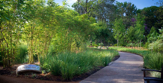 Shangri La Botanical Garden