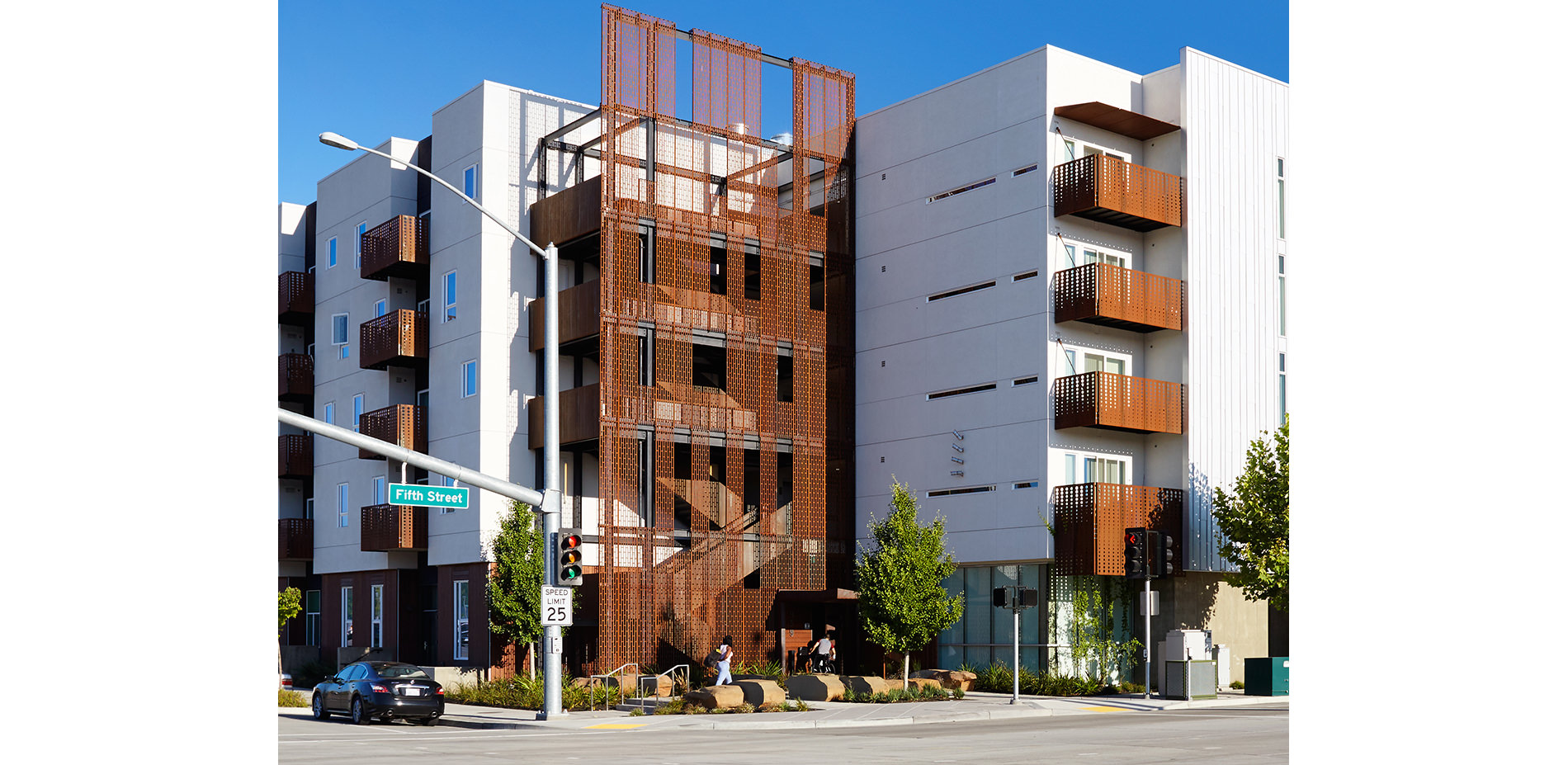 Streetscape of Building Exterior