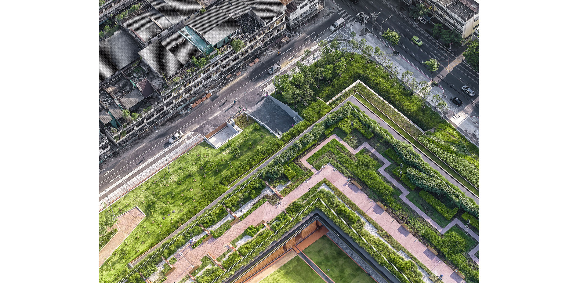 The biggest green roof in Thailand