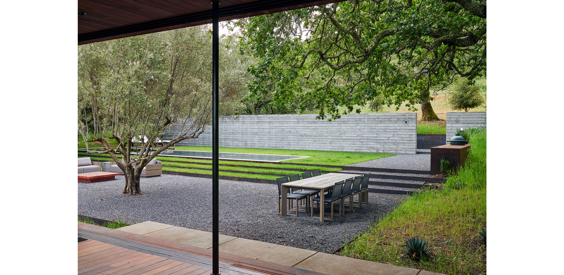 Outdoor Kitchen