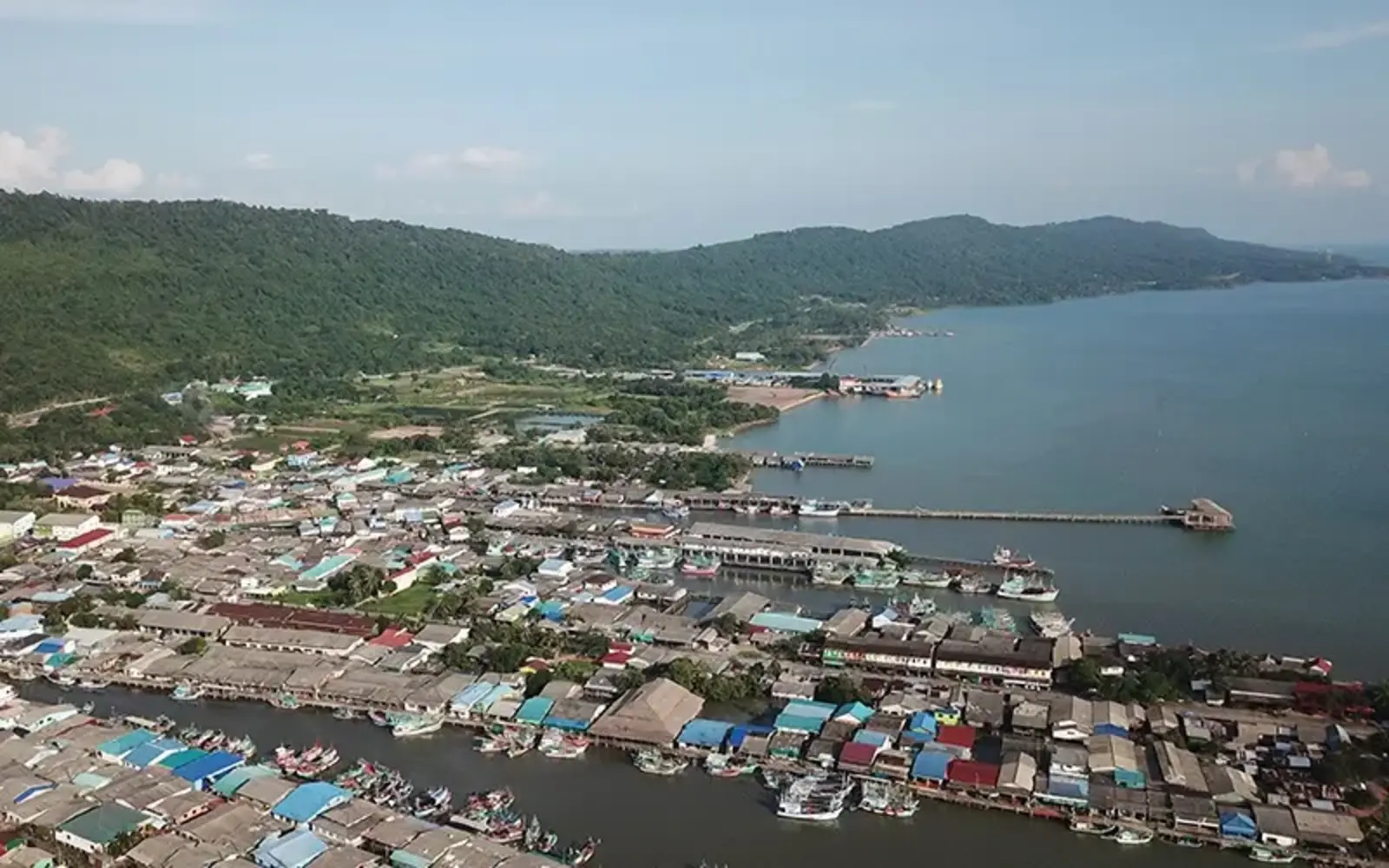The Hat Lek community on border of Thailand and Cambodia / LANDPROCESS