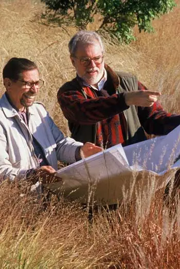 Wolfgang Oehme and James van Sweden / Photograph © Volkmar Wentzel, ca. 1990, courtesy The Cultural Landscape Foundation