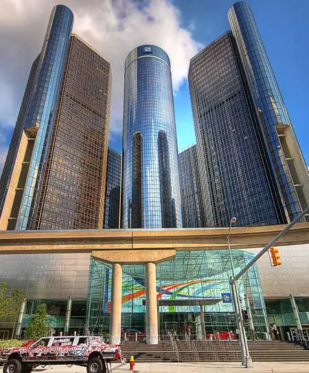 Renaissance Center, Detroit / Wikipedia 