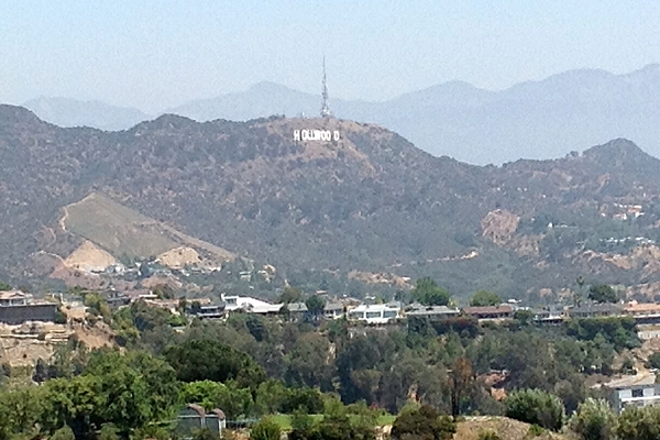 Hollywood sign image: Gary Lai