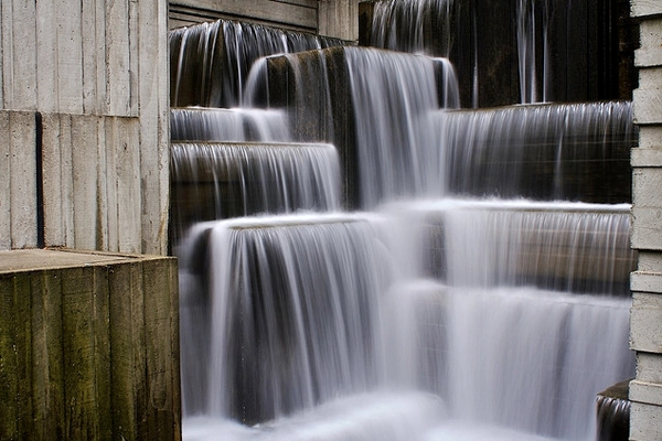 Seattle's Freeway Park image: Ryan Forsythe via Flickr