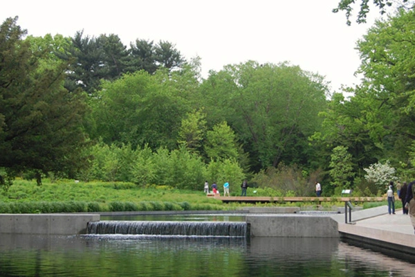 Image 10: New York Botanical Garden: Opening Day    image: Oehme van Sweden