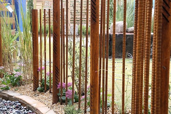 “Desert Sense with an Urban Style” by Solange Serquis, ASLA, from Santa Fe, New Mexico image: Huis Ten Bosch 