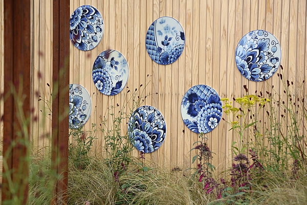 “Dutch Green” by Tom de Witte and Corinne Lecluyse of the Netherlands image: Huis Ten Bosch 