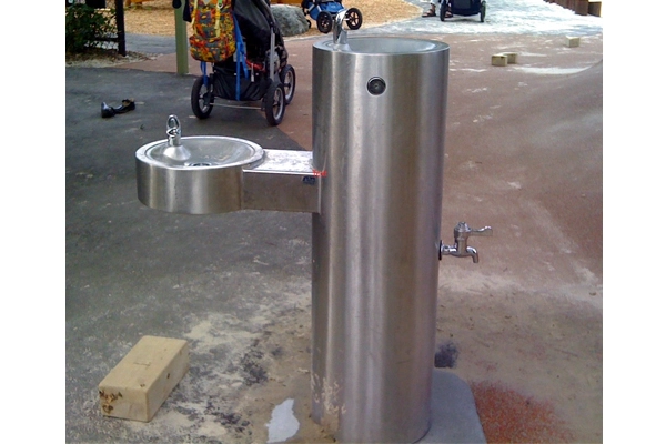 A single water fountain for little children and bigger ones as well as a spigot for furry friends or to rinse off dirty feet is an example of universal design. image: Amy Wagenfeld