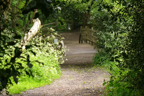 Poohsticks Bridge image: Ken Kennedy via Flickr