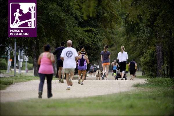 Memorial Park is one of Houston’s most popular walking/jogging destinations. / image: Memorial Park Conservancy