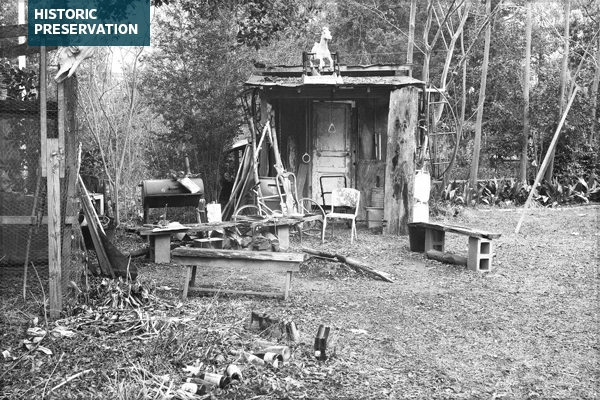 The Smokey Hollow Community