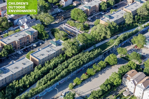 Aerial view of the 606 in Chicago
