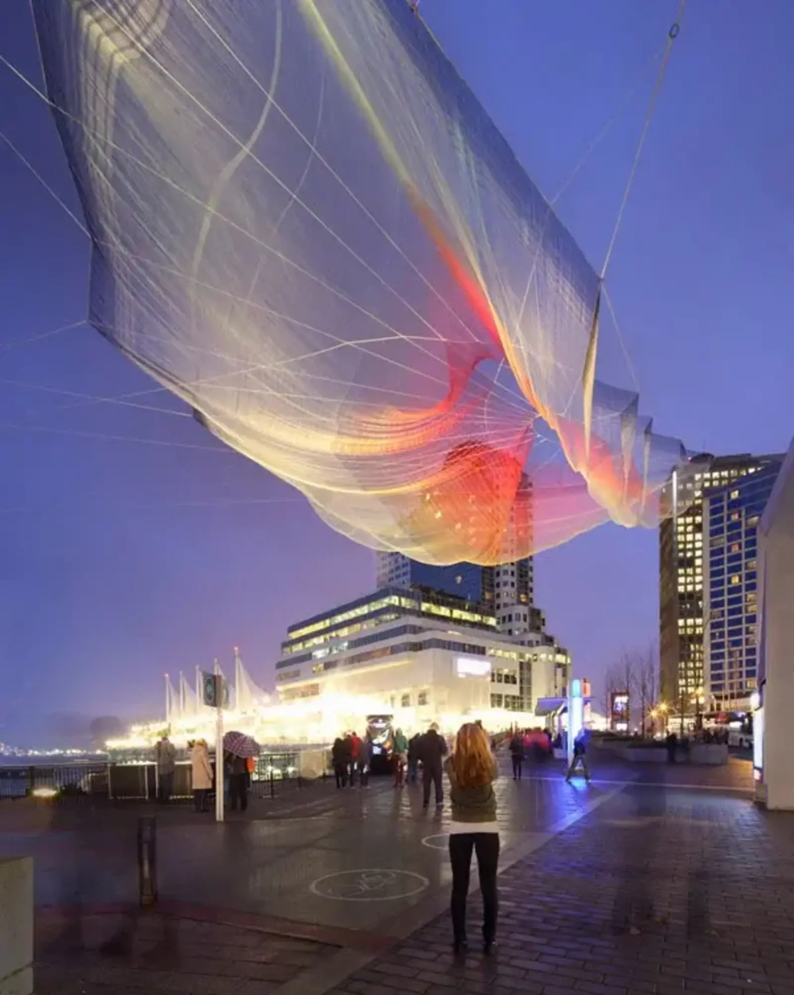 Skies Painted with Unnumbered Sparks, Vancouver, British Columbia / Ema Peter