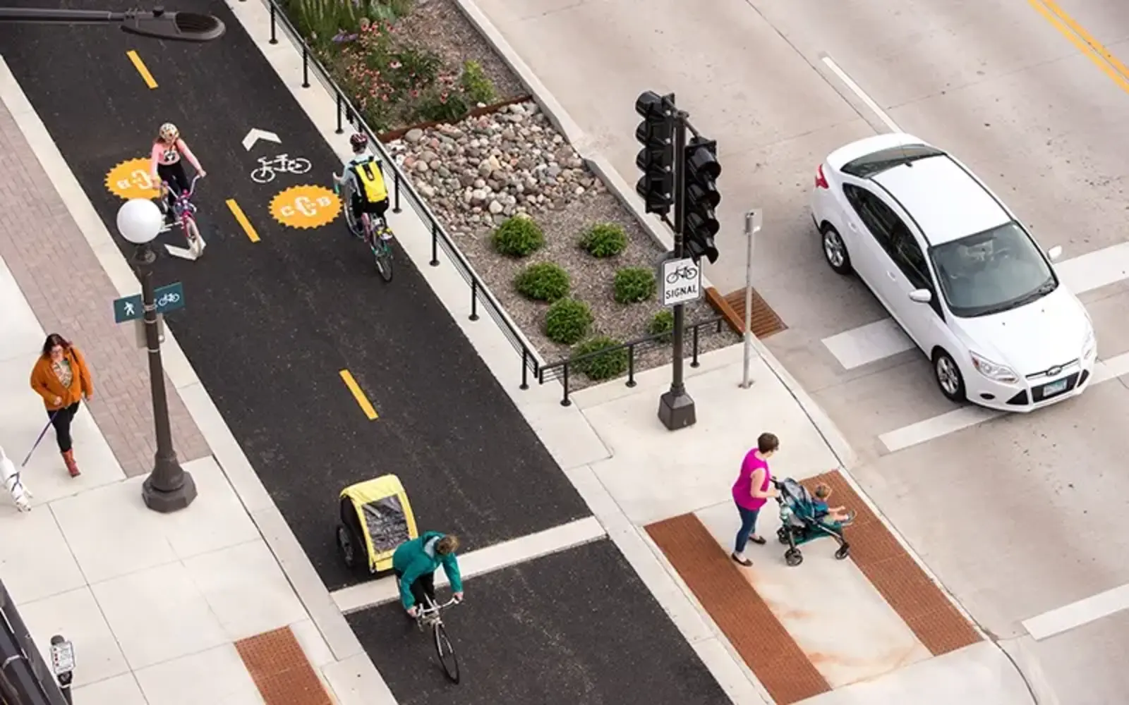 Jackson Street Reconstruction Project, Saint Paul, Minnesota / Bruce Buckley Photography for Toole Design