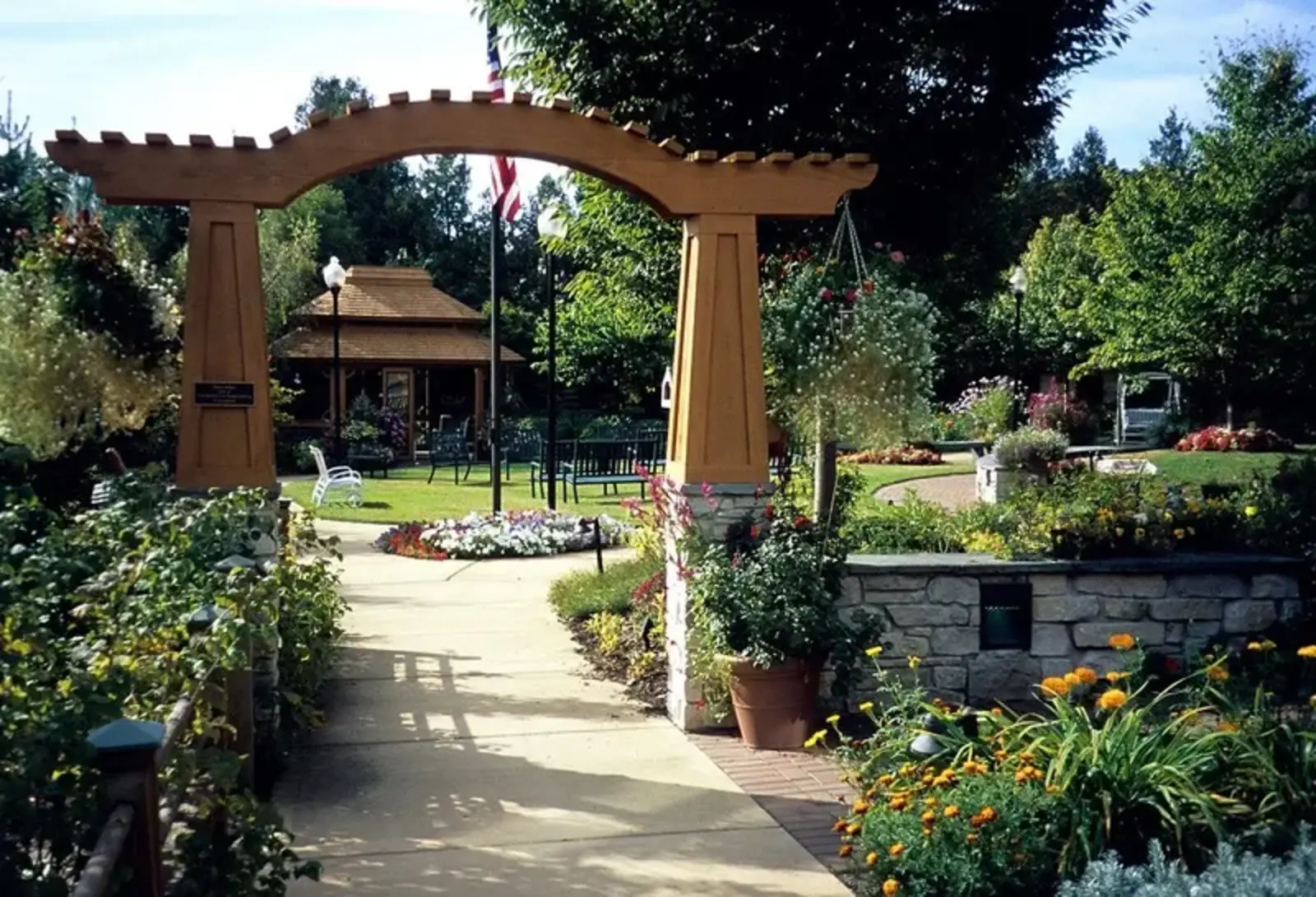 The Living Garden at the Family Life Center, Grand Rapids, Michigan. A garden designed for those with Alzheimer’s 