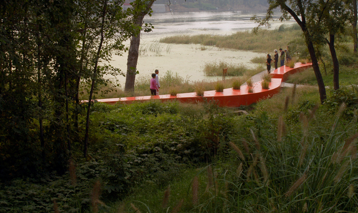 The Red Ribbon, Tanghe River Park